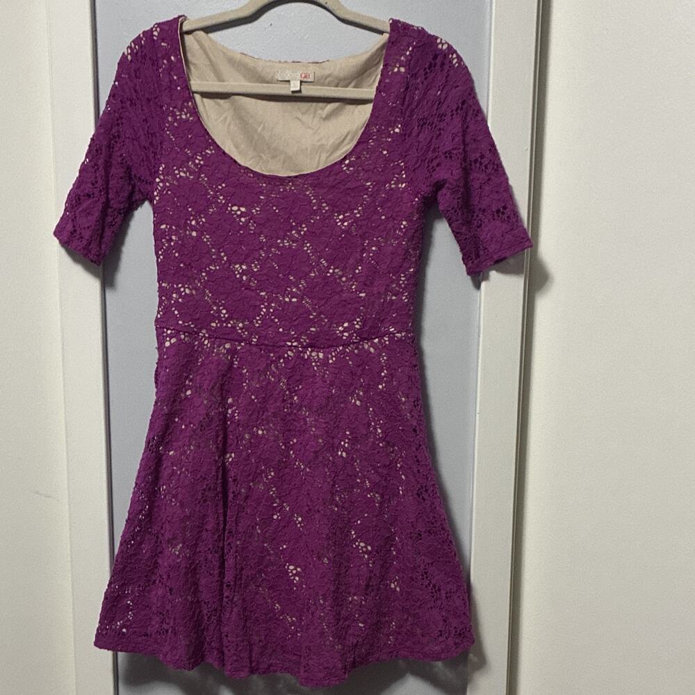 GB Purple Floral Lace Short A-Line Dress L Scoop Neck Short Sleeve Zip Lined